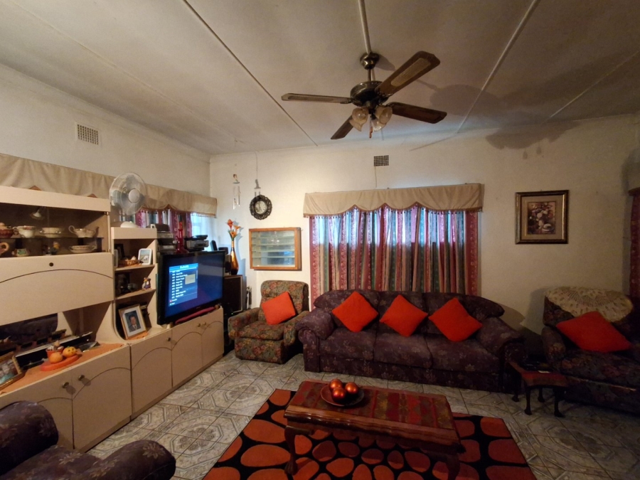 3 Bedroom Property for Sale in Roosheuwel North West